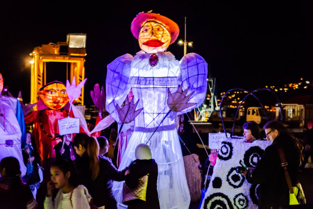 Biggirlsnight time parade