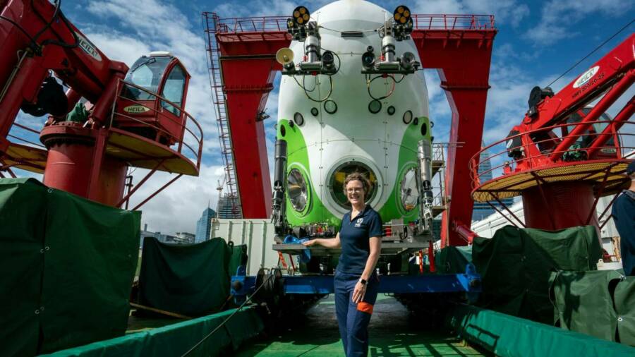 2022 11 KERMADEC PRESSER mackay LOW DSC2730